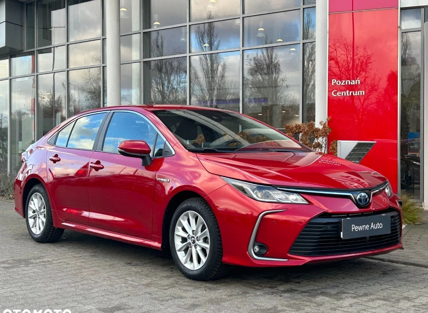 Toyota Corolla cena 81800 przebieg: 64080, rok produkcji 2019 z Poznań małe 46